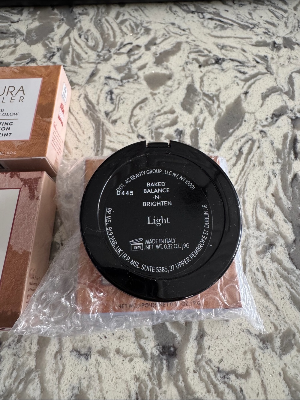 Laura Geller Teal & Pink Eyeshadow Palette and Mascara Set - Picture 4 of 13